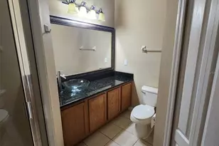 3577 Wilshire Way Rd, Orlando, FL 32829 - Photo 9