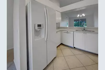 6904 Drewrys Bluff #810, Bradenton, FL 34203 - Photo 9