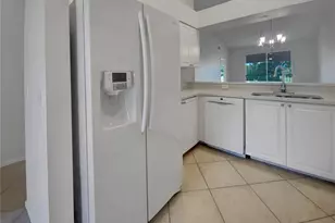 6904 Drewrys Bluff, Bradenton, FL 34203 - Photo 9