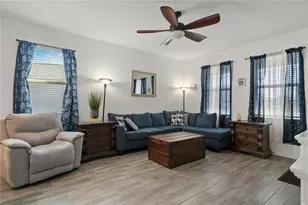 2942 Camden Wy, Davenport, FL 33837 - Photo 17