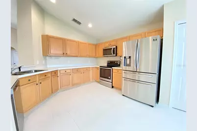 513 Hardwood Circle, Orlando, FL 32828 - Photo 5