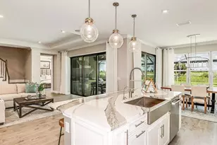 921 Ladyfish Trl, Saint Cloud, FL 34771 - Photo 9