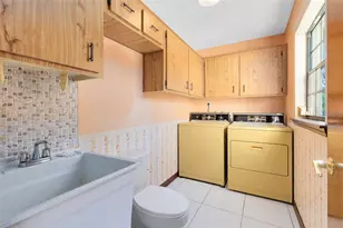 3540 Jennie Jewel Pl, Orlando, FL 32806 - Photo 11