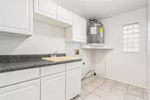 2935 Atwood Dr, Clearwater, FL 33761 - Photo 15