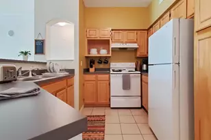 6685 Queens Borough Ave, Orlando, FL 32835 - Photo 3