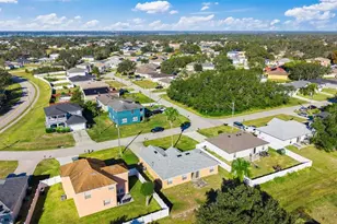 1805 Manitoba Ct, Kissimmee, FL 34759 - Photo 33