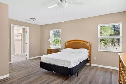 201 N West Street, Interlachen, FL 32148 - Photo 9