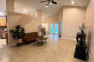 321 River Chase Dr, Orlando, FL 32807 - Photo 3