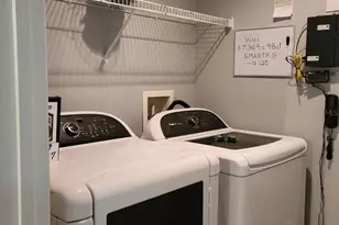 3006 Yellow Lantana Ln, Kissimmee, FL 34747 - Photo 7