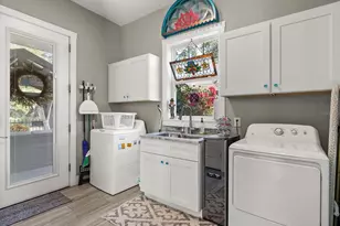 417 S Main St, Winter Garden, FL 34787 - Photo 15