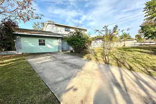575 Compton Ct, Deland, FL 32724 - Photo 1
