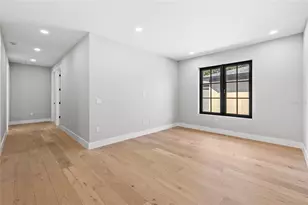 902 Shady Ln Dr, Orlando, FL 32804 - Photo 35