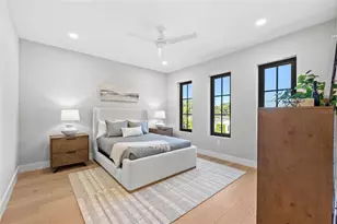 902 Shady Ln Dr, Orlando, FL 32804 - Photo 29