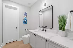 902 Shady Ln Dr, Orlando, FL 32804 - Photo 27