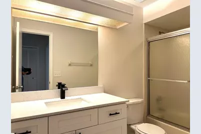 4582 Heritage Oak Drive, Orlando, FL 32808 - Photo 19