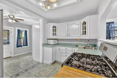 2127 8th Avenue N, Saint Petersburg, FL 33713 - Photo 7