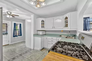 2127 8th Ave N, Saint Petersburg, FL 33713 - Photo 7