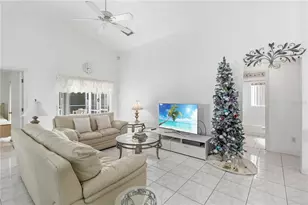 2384 Flamingo Lakes Dr, Kissimmee, FL 34743 - Photo 5