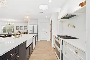 2270 Deloraine Trail, Maitland, FL 32751 - Photo 7