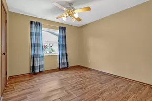 150 Peppertree Dr, Orlando, FL 32825 - Photo 13