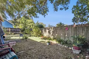 5147 Rebecca Ct, Orlando, FL 32810 - Photo 17