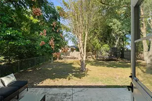 2005 Virginia Dr, Orlando, FL 32803 - Photo 23