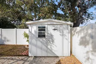 1802 Forest Dr, Oldsmar, FL 34677 - Photo 25