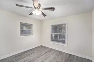 1802 Forest Dr, Oldsmar, FL 34677 - Photo 17