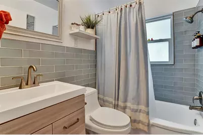 7716 Dartmouth Avenue N, Saint Petersburg, FL 33710 - Photo 23
