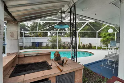 7716 Dartmouth Avenue N, Saint Petersburg, FL 33710 - Photo 35