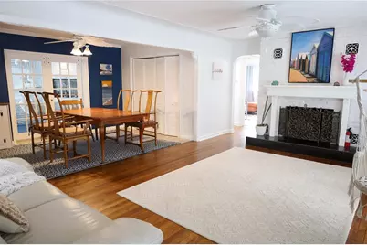 7716 Dartmouth Avenue N, Saint Petersburg, FL 33710 - Photo 9