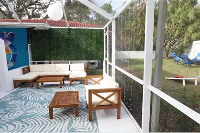 7716 Dartmouth Avenue N, Saint Petersburg, FL 33710 - Photo 21