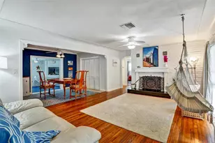 7716 Dartmouth Ave N, Saint Petersburg, FL 33710 - Photo 9