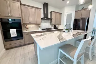 8228 Bridgeport Bay Cir, Mount Dora, FL 32757 - Photo 7