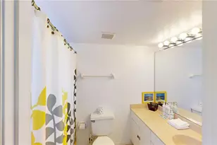 8708 Papaya Dr, Kissimmee, FL 34747 - Photo 31