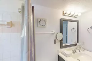 8708 Papaya Dr, Kissimmee, FL 34747 - Photo 9