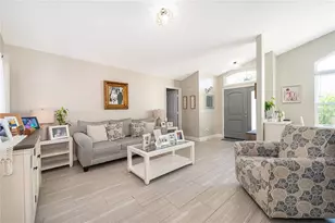 702 Via Bianca Dr, Davenport, FL 33896 - Photo 7