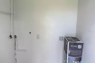 305 Ann St, Edgewater, FL 32132 - Photo 9