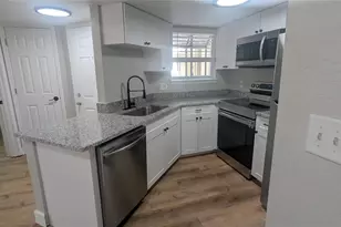 1948 Lake Atriums Cir, Orlando, FL 32839 - Photo 3