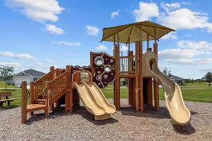 1688 Littleleaf Boxwood Loop, Mascotte, FL 34753 - Photo 45