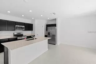 669 Reggie Rd, Winter Haven, FL 33884 - Photo 5