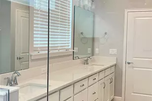 4836 Shady Pnes Dr, Saint Cloud, FL 34772 - Photo 5