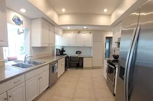 5219 Bimini Dr, Bradenton, FL 34210 - Photo 7