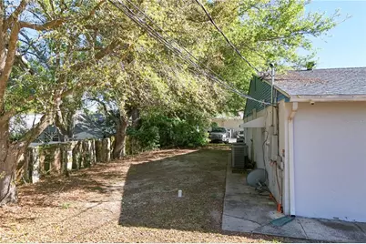 205 E Burleigh Boulevard, Tavares, FL 32778 - Photo 21