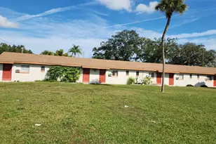 2222 W South St, Orlando, FL 32805 - Photo 1