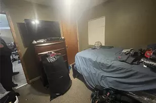 520 W Spring St, Deland, FL 32720 - Photo 9