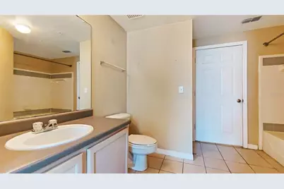 6685 Queens Borough Avenue #205, Orlando, FL 32835 - Photo 13