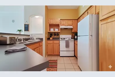 6685 Queens Borough Avenue #205, Orlando, FL 32835 - Photo 5