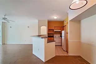 6685 Queens Borough Ave, Orlando, FL 32835 - Photo 7