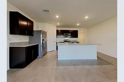 30985 Penny Surf Loop, Wesley Chapel, FL 33545 - Photo 3